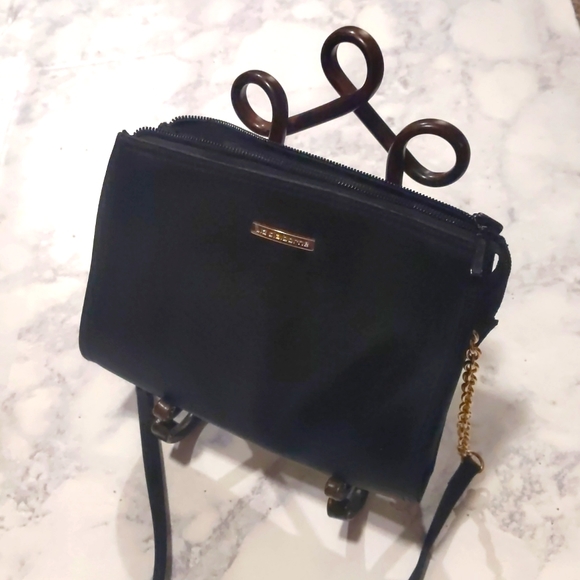NWOT Liz Claiborne Small Black Satin Fabric Gold Hardware Crossbody Evening Bag - Picture 1 of 7